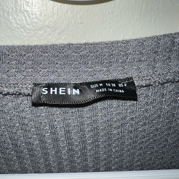 knit cropped cardigan - Picture 3 of 4